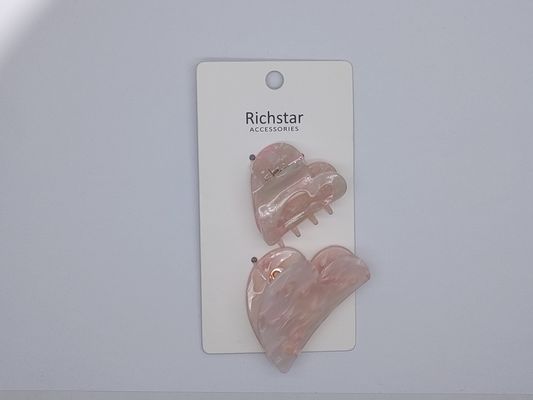 Clip de garra de pelo acrílico en forma de corazón con diferentes tamaños